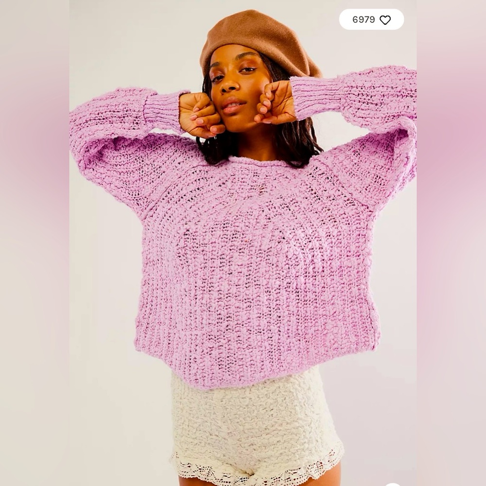 NWOT Free People In A Swirl Pullover in Lilac